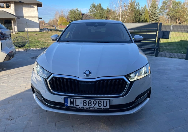 Skoda Octavia cena 99999 przebieg: 111416, rok produkcji 2020 z Zawidów małe 379